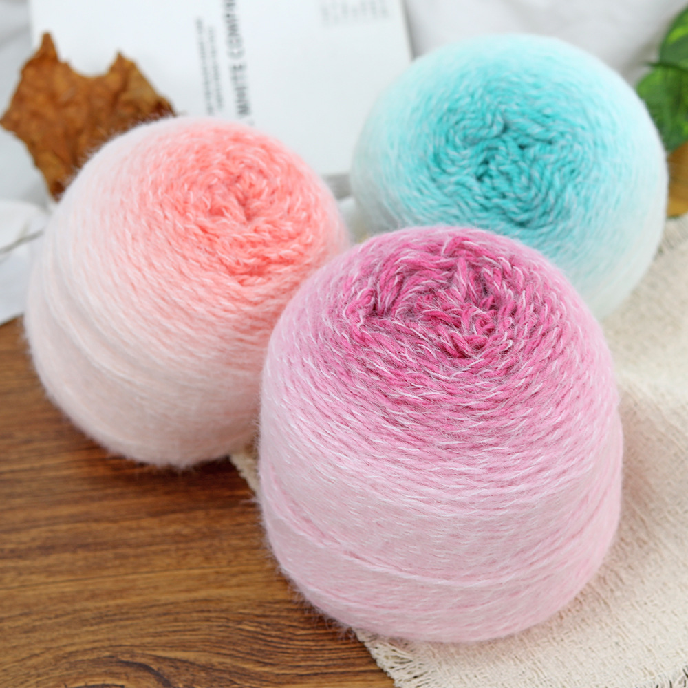 Woven Scarf Blanket - ไหมพรมขนนุ่มแบบไล่ความยาว, ไหมพรมเค้ก, ผ้าพันคอถักมือ, เสื้อผ้า, งานจัดดอกไม้แบบทอมือ, ไหมพรมสำหรับทำผ้าห่ม,