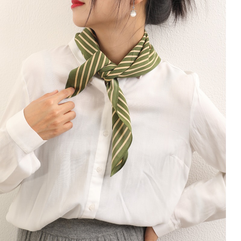 ผ้าพันคอผ้าไหมคลุมหัวพิมพ์ลาย1 - Silk Tie Striped บทวิจารณ์และราคา