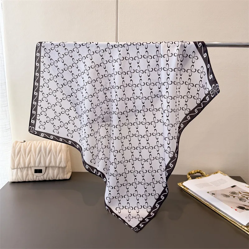 ผ้าพันคอไหมดีไซน์หรูหราใหม่ปี  - Silk Neck Scarf บทวิจารณ์และราคา