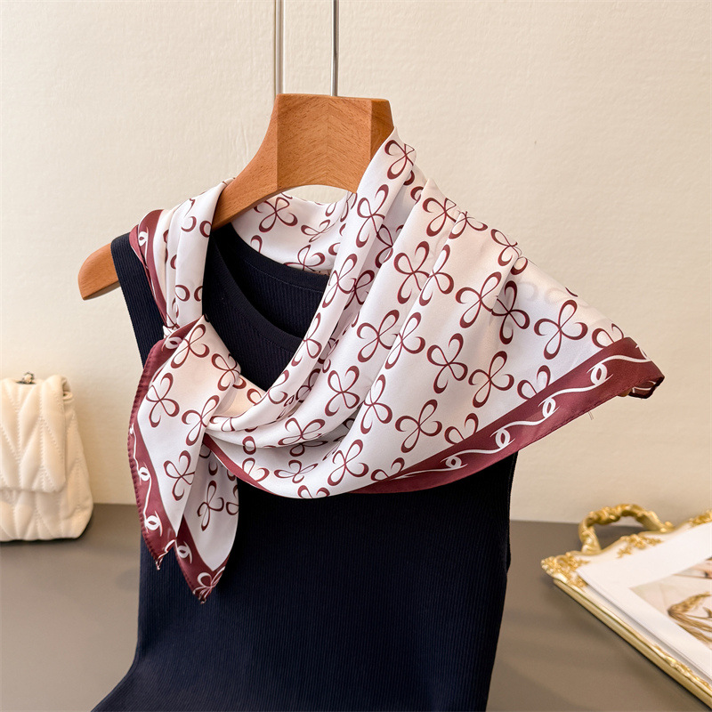 ผ้าพันคอไหมดีไซน์หรูหราใหม่ปี  - Silk Neck Scarf บทวิจารณ์และราคา