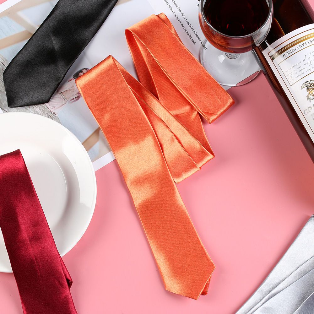 เนคไทผ้าไหมทรงสลิม สกินนี่ แบบ - Skinny Tie Men บทวิจารณ์และราคา